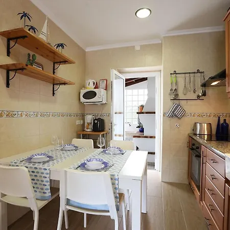 T2-sitio's Zairica Apartment Nazare